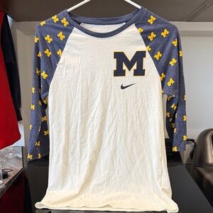 Nike University of Michigan Tshirt - 3/4 sleeves